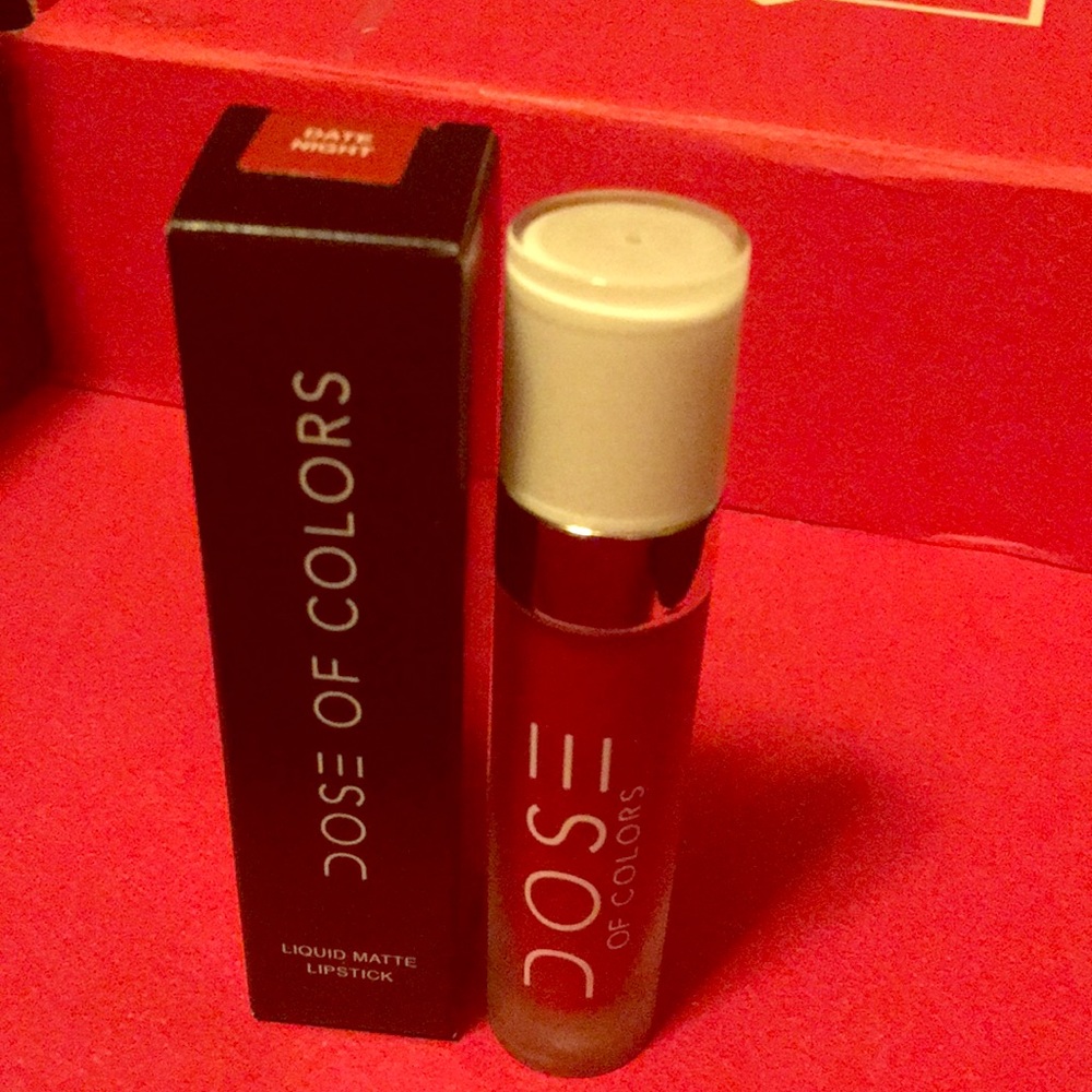 Dose of colors (liquid matte) DATE NIGHT